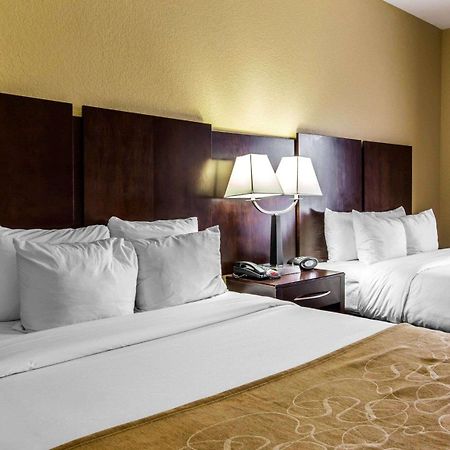 Comfort Suites Вейкросс Екстер'єр фото