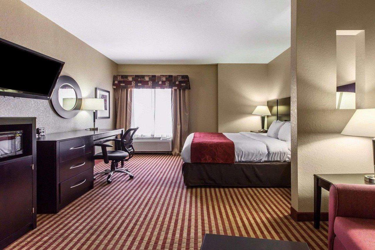 Comfort Suites Вейкросс Екстер'єр фото