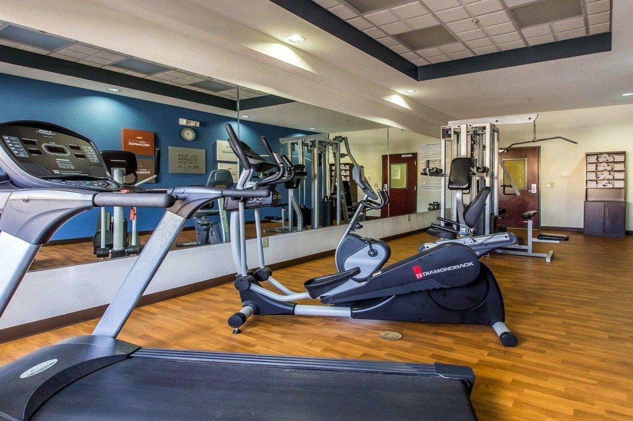 Comfort Suites Вейкросс Екстер'єр фото