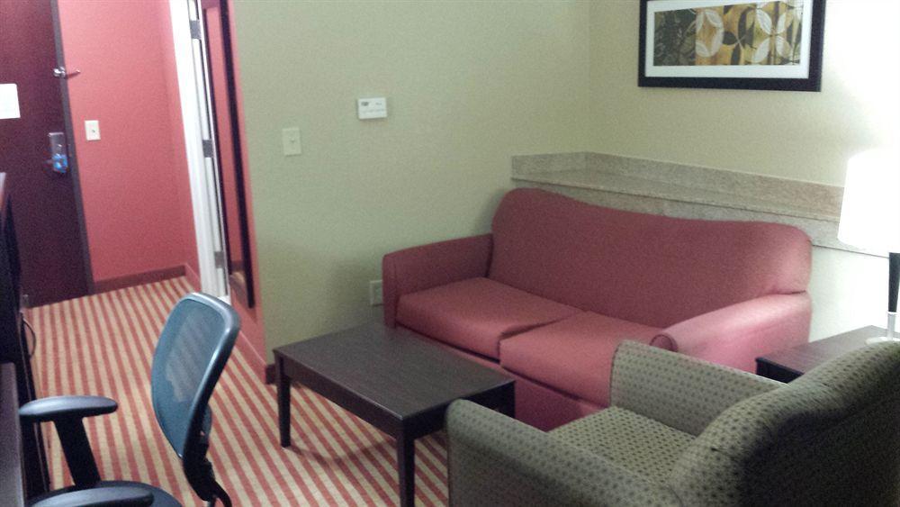 Comfort Suites Вейкросс Екстер'єр фото