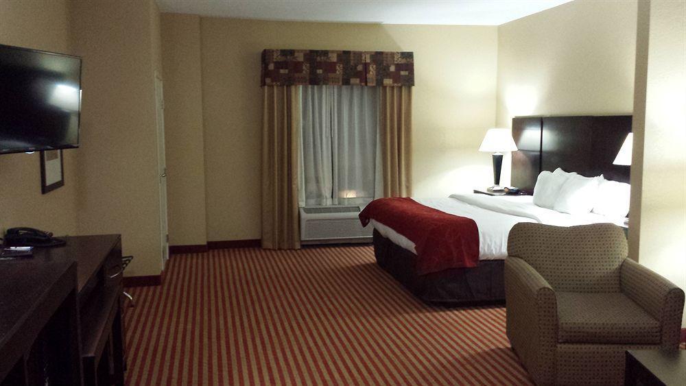 Comfort Suites Вейкросс Екстер'єр фото